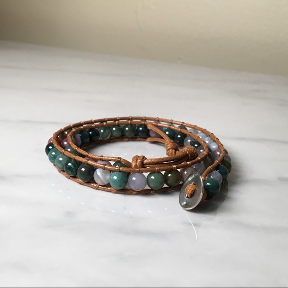 Francesca’s Jade Bead Leather Wrap Bracelet - Picture 4 of 9